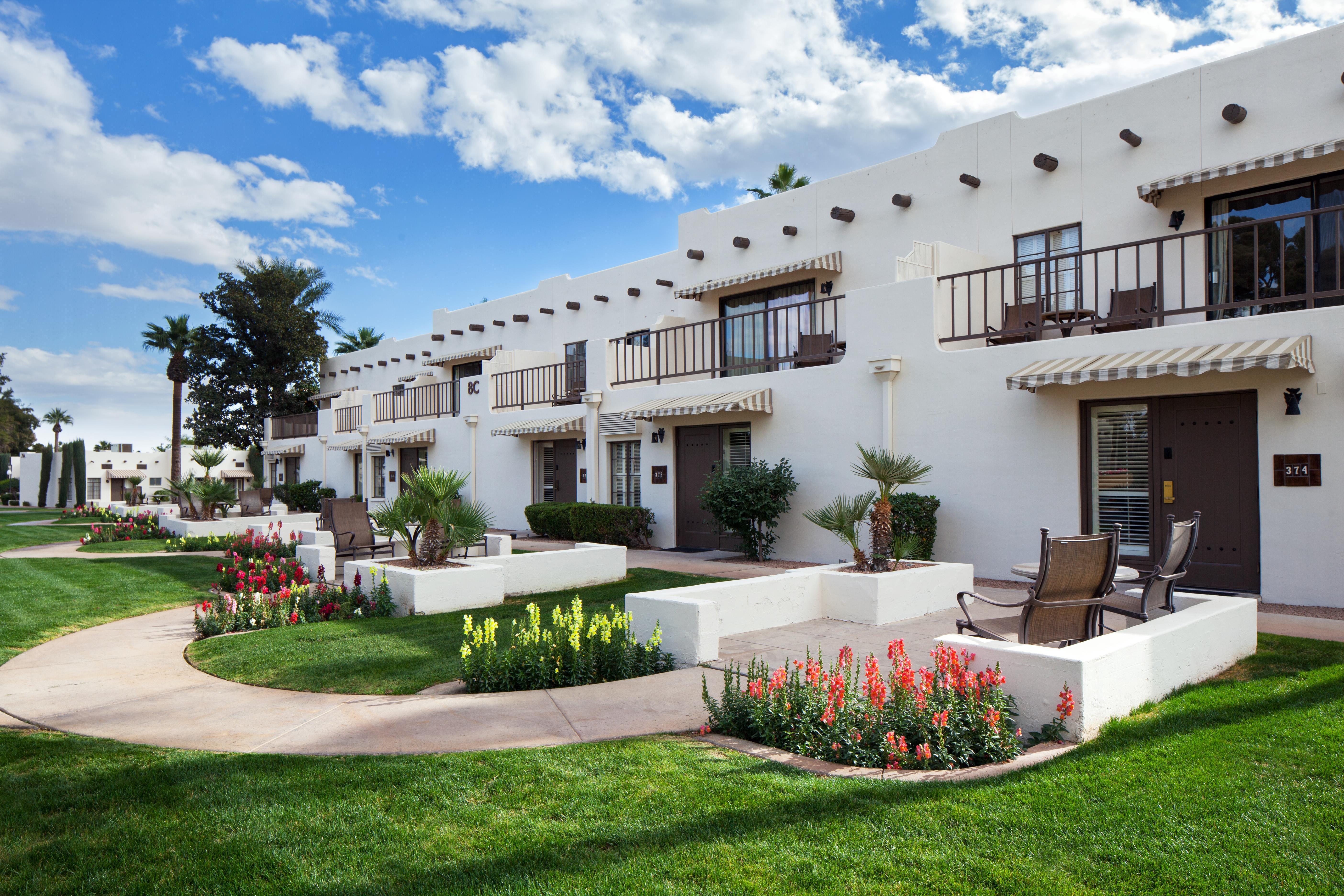 The Wigwam Hotel Litchfield Park Buitenkant foto